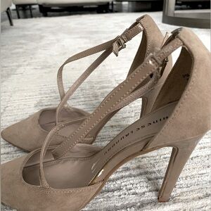 Beautiful Chinese laundry heels